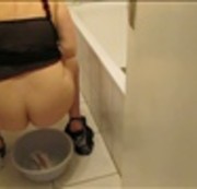 Kathy Doe - Pi Video 4 - Periodenpisse